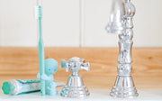 SMISKI Toothbrush Stands - Travel Shelf Case